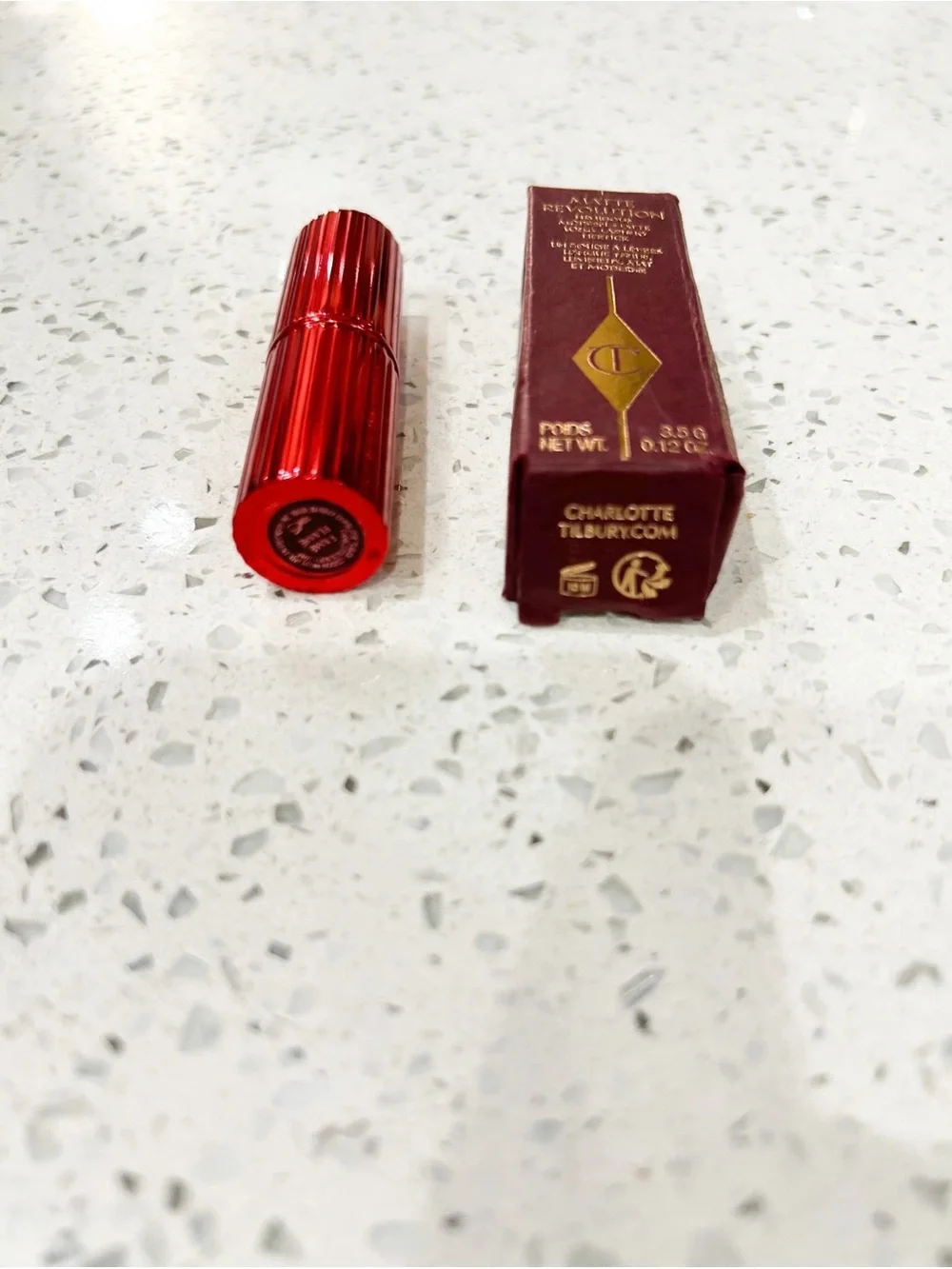 Makeup Item - Lipstick
